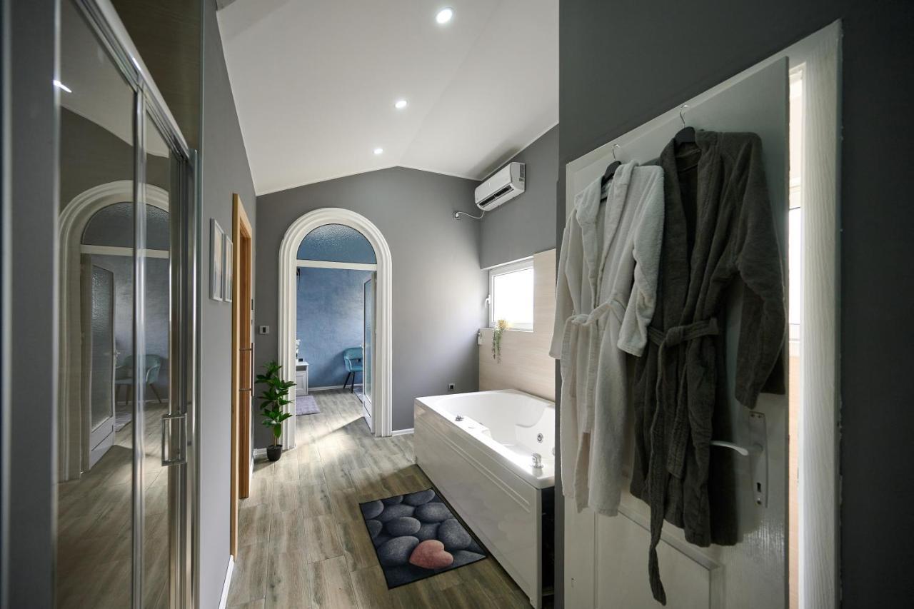 Vanimi Lux Apartmani Kikinda ภายนอก รูปภาพ